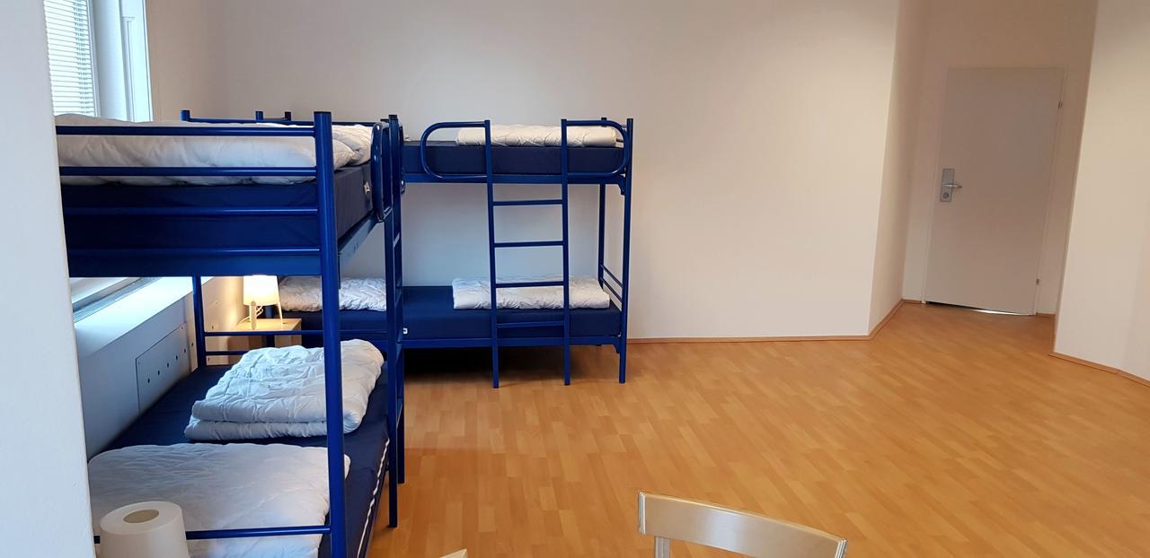 Easyroom Vienna - Low Budget Hostel Bagian luar foto
